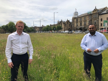 Robbie Moore MP and Cllr Naz Mohammed 